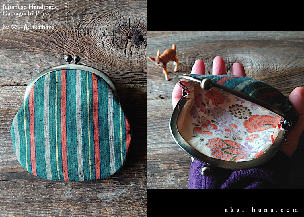 :: Clearance :: Repurposed Vintage Kimono Gamaguchi, Japanese Handmade Frame Purse ⦿gpjf0003