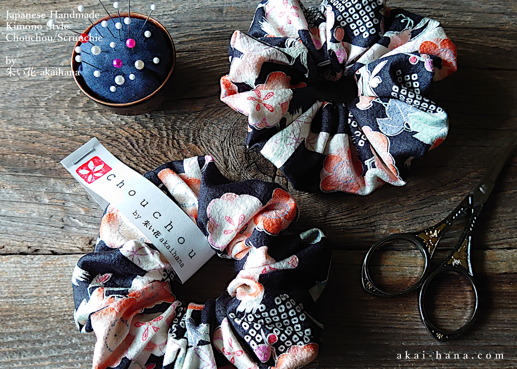 Japanese Handmade Kimono style Scrunchies, Ume (Plum) and Hikita Black, scjf0004