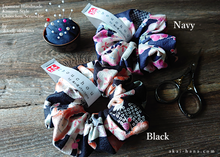 Load image into Gallery viewer, Japanese Handmade Kimono style Scrunchies, Ume (Plum) and Hikita Black, scjf0004
