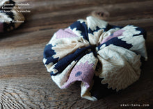 Load image into Gallery viewer, Japanese Handmade Kimono style Scrunchies, Chrysanthemum Navy, scjf0009
