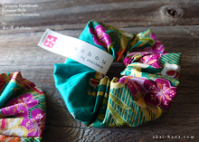 Load image into Gallery viewer, Japanese Handmade Kimono Style Chouchou/Scrunchies, Turquoise Floral, scjf0017
