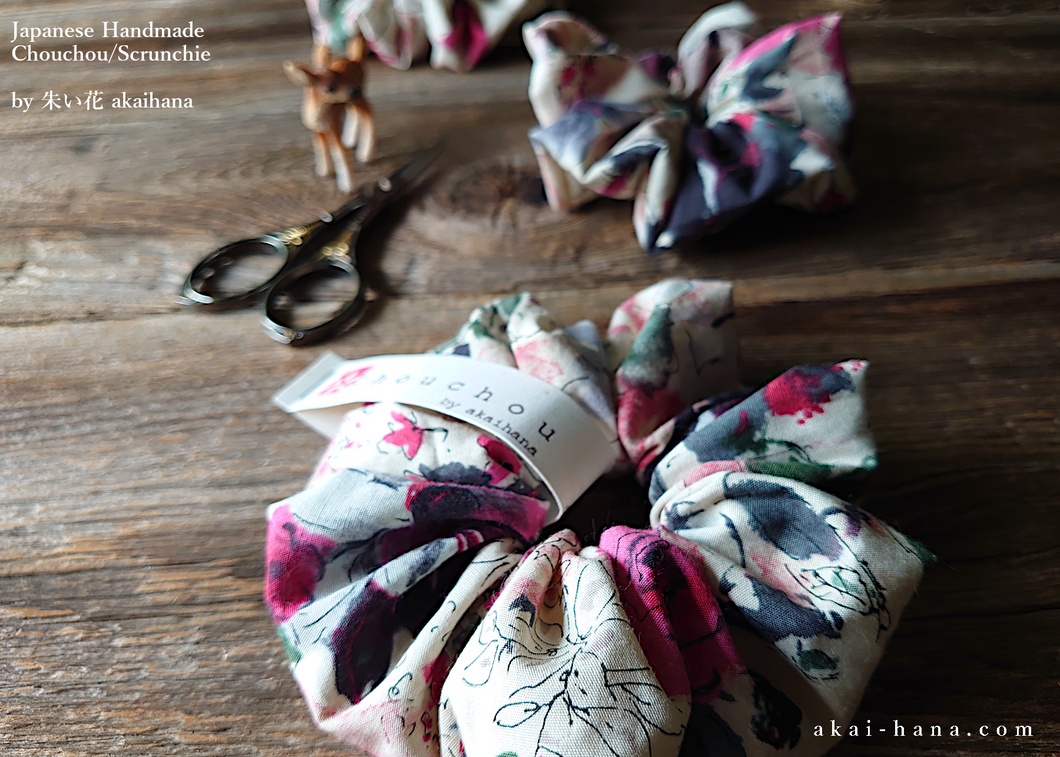 Japanese Handmade Scrunchies, Pink Garden, scjf0023