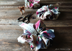 Japanese Handmade Scrunchies, Pink Garden, scjf0023