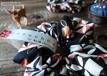 Load image into Gallery viewer, Japanese Handmade Kimono style Scrunchies, Henkei Ichimatsu Monyou Black, scjf0027
