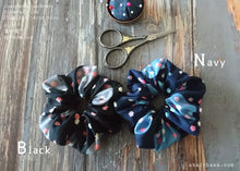 Load image into Gallery viewer, Japanese Handmade Kimono style Scrunchies, Konpeitō (confeito) Black, scjf0030
