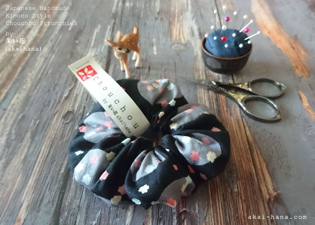 Japanese Handmade Kimono style Scrunchies, Konpeitō (confeito) Black, scjf0030