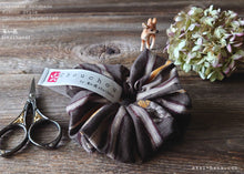 Load image into Gallery viewer, Handmade Kimono style Scrunchies, Kawarijima Gray, 100% Japanese cotton
