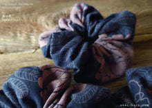 Load image into Gallery viewer, Japanese Handmade Scrunchies, Purple Dyed Floral from Thailand, scjf0088
