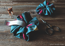 Load image into Gallery viewer, Vintage Kimono Scrunchies, Dark Blue Green x Red, Japanese Handmade scvk0011
