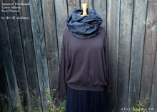 Load image into Gallery viewer, Japanese Indigo Linen Infinity Scarf, Dark Navy, sif0020
