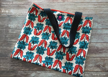 Load image into Gallery viewer, Nordic Floral Blue Green, Japanese Handmade Linen Square Tote Bag
