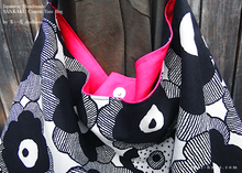 Load image into Gallery viewer, Japanese Handcrafted SANKAKU Tote, Large Floral Black ⦿tbml0030
