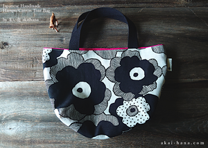 Japanese Cotton Canvas Small Tote, Floral Black x Fuchsia ⦿tbsm0001