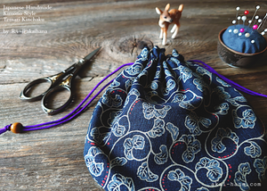 Japanese Handmade Temari Kinchaku Purse, Karakusa, tkjp0012