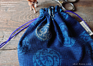 Japanese Handmade Temari Kinchaku Purse, Maru Karakusa, tkjp0013
