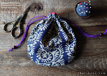 Load image into Gallery viewer, Repurposed Indian Floral Embroidery Temari Kinchaku (drawstring) Purse ⦿tkvu0008
