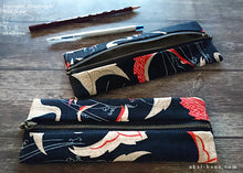 Load image into Gallery viewer, Japanese Handmade Pen Case, Tsuru (Cranes)
