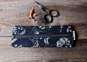 Japanese Handmade Pen Case, Aizome Style Print, Botanical ⦿zc20p0010