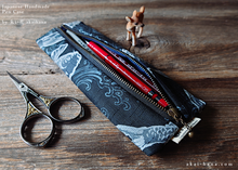 Load image into Gallery viewer, Japanese Handmade Pen Case, Koi Carp ⦿zc20p0011
